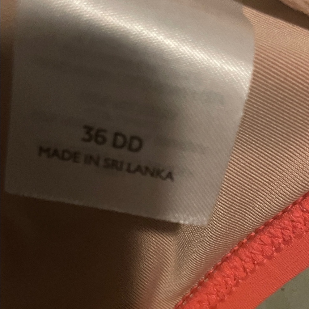 Shade & Shore Coral Bikini Top - Picture 3 of 4